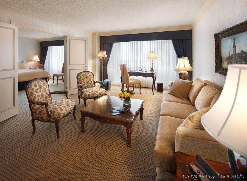Sutton Place Hotel Toronto Rum bild
